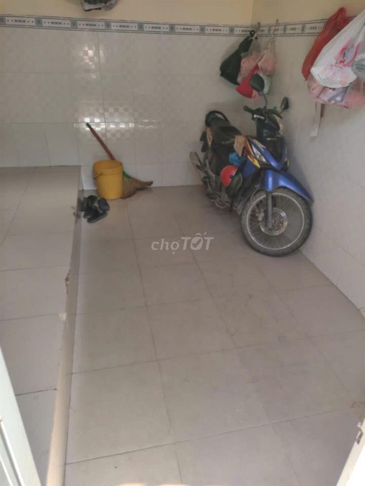 Tìm Nam ở ghép nhà nguyên căn
