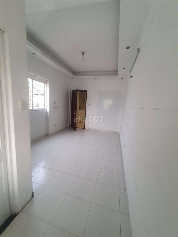 Cho nữ ở ghép thuê trọ