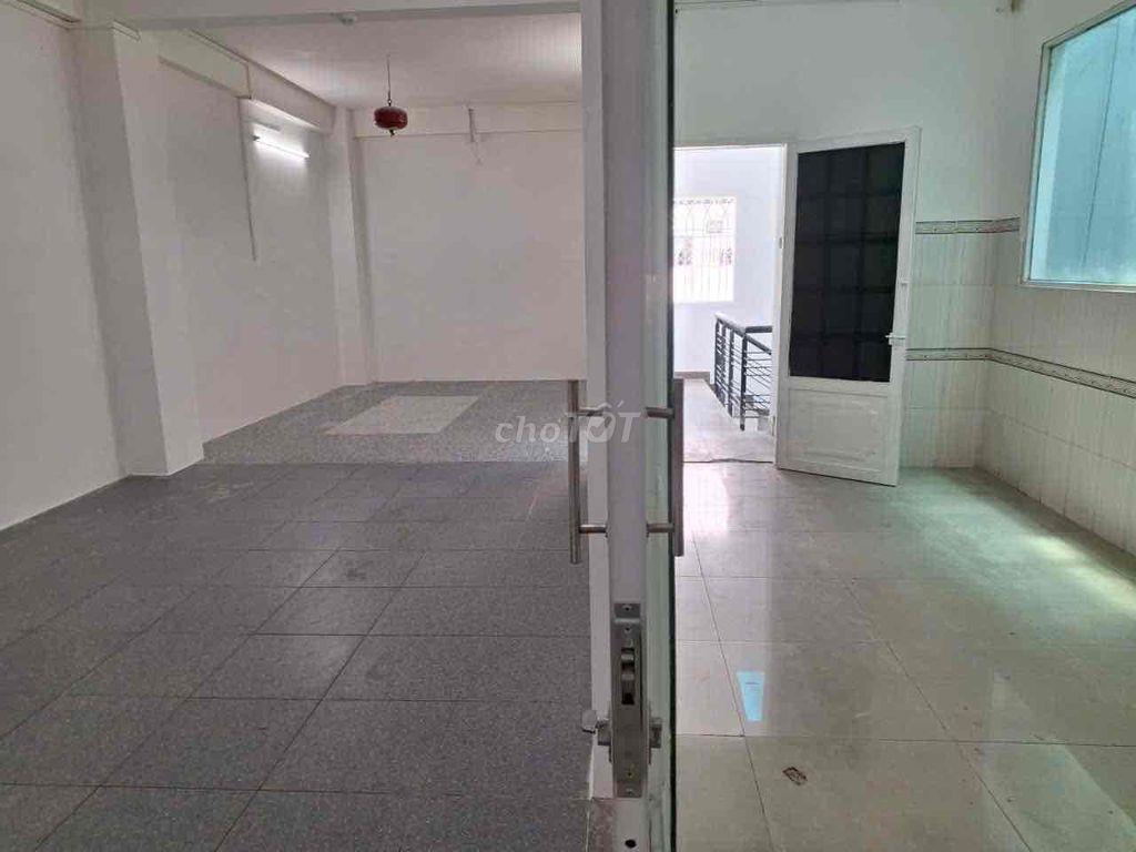 cho thuê toà nhà mới , mặt tiền lê thúc hoạch