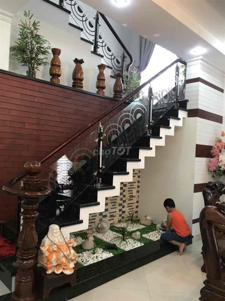 Cần bán biệt thư doc lập