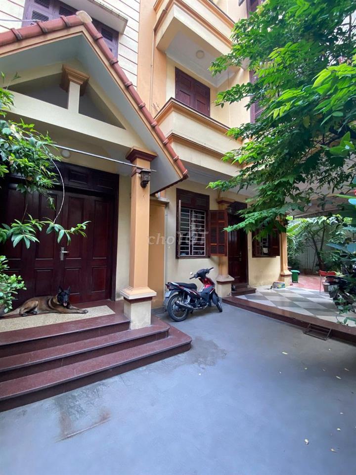 Bán nhà riêng 155m, 2 mặt thoáng, 15m ra mặt đường Nghiêm Xuân Yêm