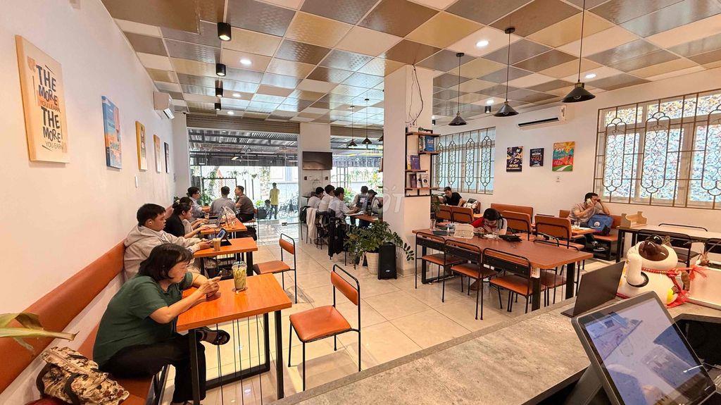 SANG NHƯỢNG QUÁN CAFE VĂN PHÒNG & HỌC TẬP – DOANH THU ỔN ĐỊNH