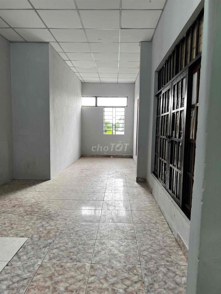 phòng trọ gần cầu vượt Linh xuân, giờ giấc tự do