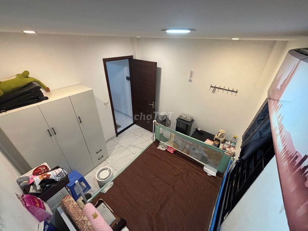 NHÀ CHÍNH CHỦ SỐ 12 NGÕ 18 ĐỒNG NHÂN,GẦN KĐT ĐÔ NGHĨA 3PN GIÁ 4.95 TỶ