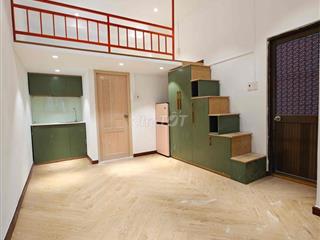 DUPLEX RỘNG CỬA SỔ THOÁNG GẦN NGUYỄN VĂN TRỖI