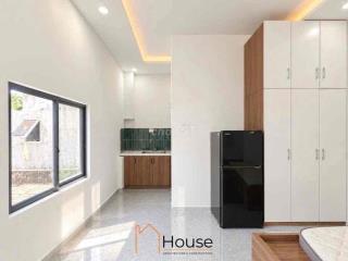 STUDIO BAN CÔNG SIÊU RỘNG GẦN HUTECH