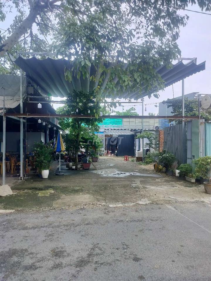 cho thuê mặt bằng siêu đẹp. bề ngang rộng.