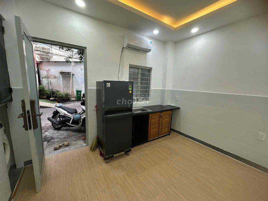 Cho thuê nhà nội thất đầy đủ ngay Thống Nhất