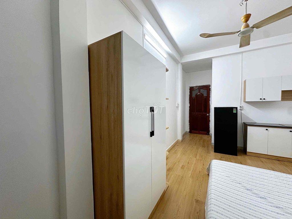 Khách sạn gần bệnh viện lớn và văn phòng nhà xe Phương Trang, Hùng Cườ