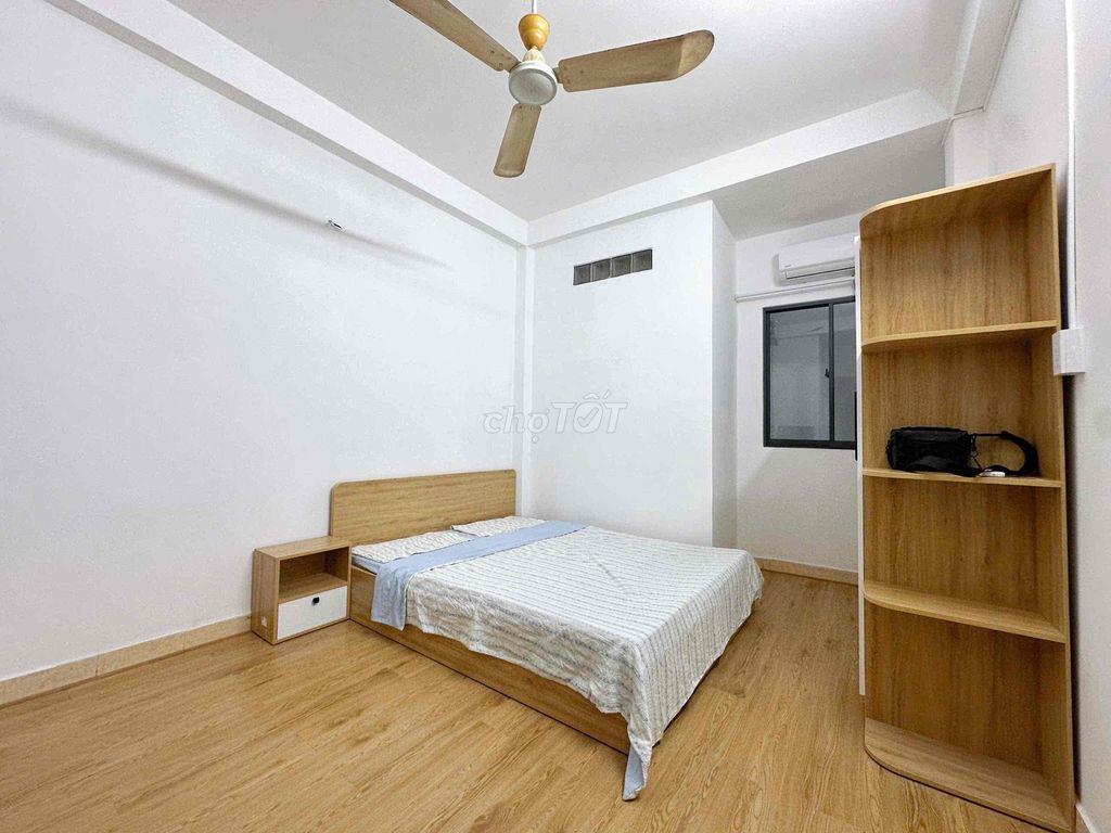 Khách sạn gần bệnh viện lớn và văn phòng nhà xe Phương Trang, Hùng Cườ