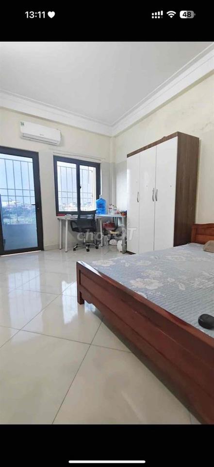 Mình pass trọ cửa sổ ban công siêu thoáng ạ