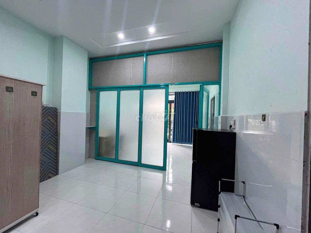 Cho thuê nhà ở kết hợp Kinh doanh