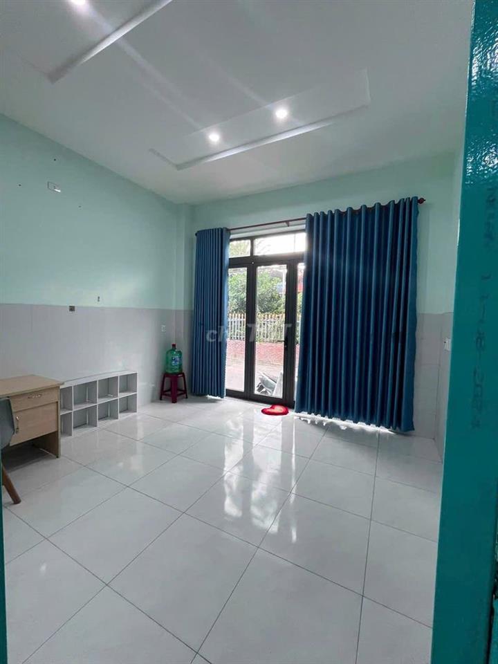 Cho thuê nhà ở kết hợp Kinh doanh