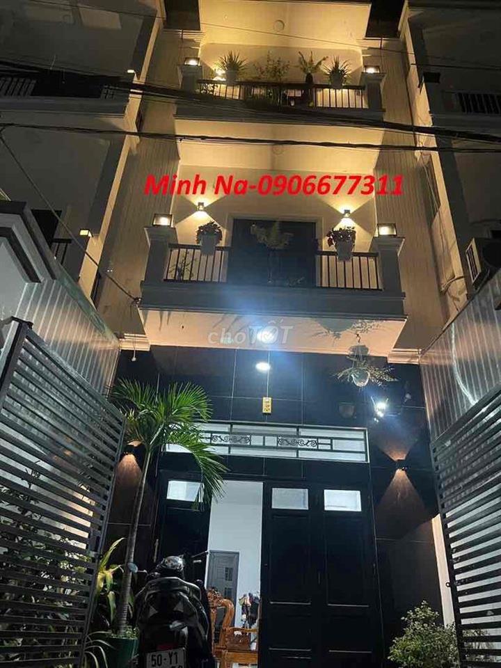 bán nhà Sổ Hồng Trệt-2 lầu sân thượng nội thất Full khu CN Tân Kim