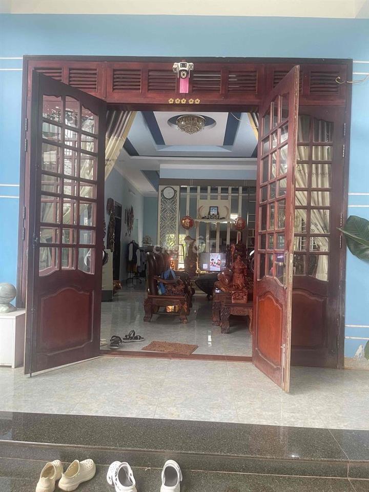 Nhà mái thái đẹp