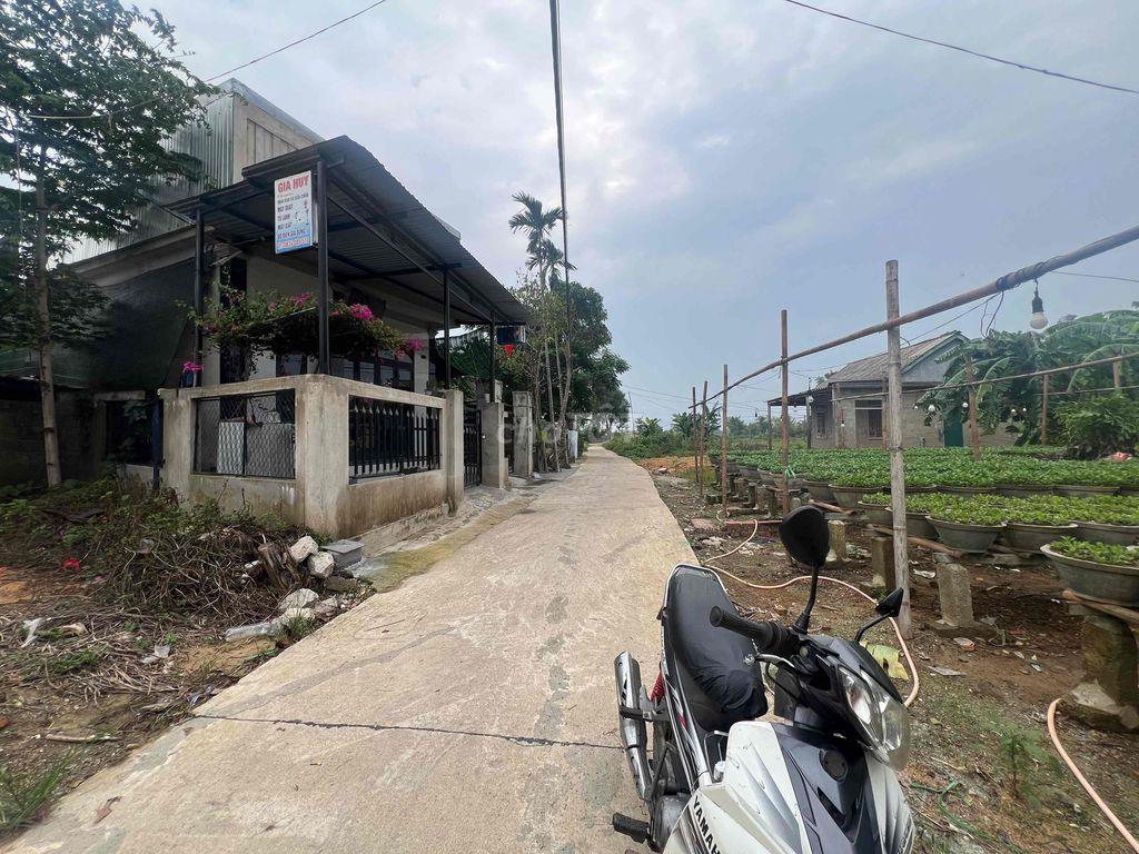 Đất sát cầu ngói Thanh Toàn