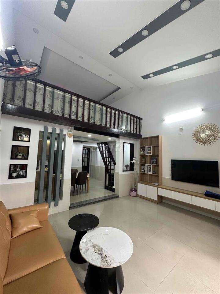 Nhà 2 tầng Hùng Vương, ĐN