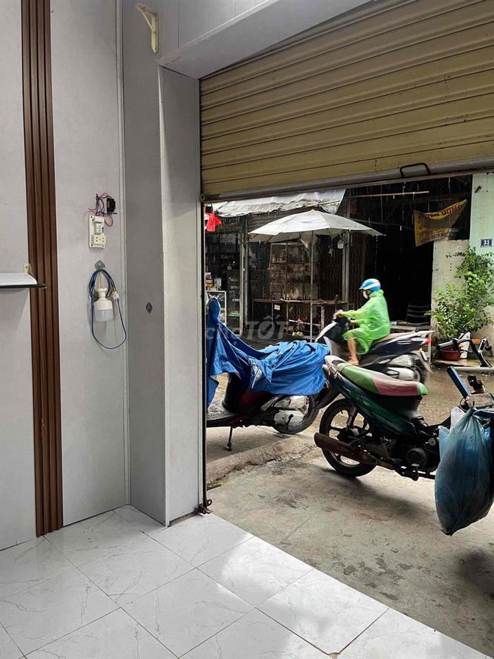 Mặt bằng cho thuê kết hợp vừa ở vừa mua bán thuận lợi