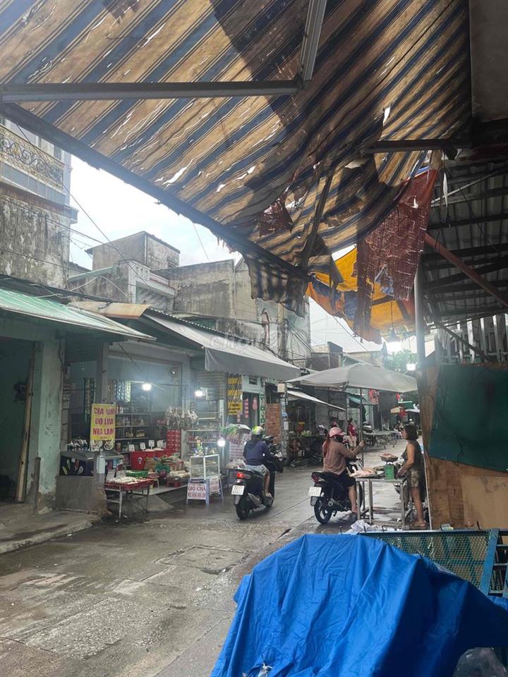 Mặt bằng cho thuê kết hợp vừa ở vừa mua bán thuận lợi