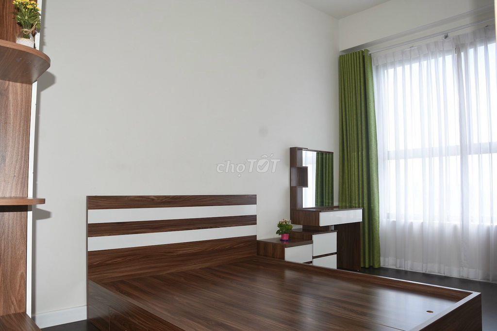 Cho thuê căn hộ chung cư Screc Tower,  81m2, 2PN, 2WC, 14 triệu