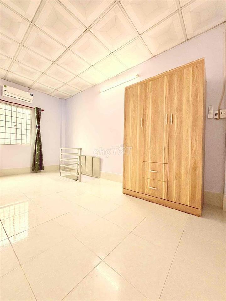 Căn Hộ Dịch Vụ Mini 25m2 Q8 gần cầu Chánh Hưng sát Đường Phạm Hùng