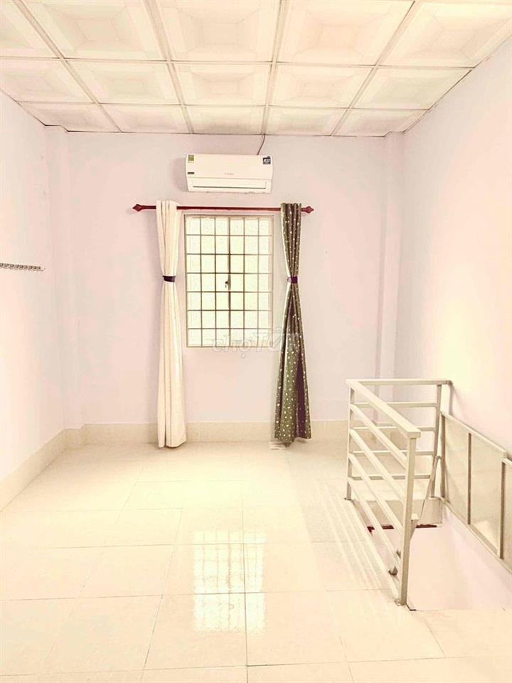 Căn Hộ Dịch Vụ Mini 25m2 Q8 gần cầu Chánh Hưng sát Đường Phạm Hùng