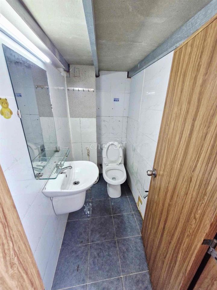 Căn Hộ Dịch Vụ 25m2 Duplex Full NT Q8 Gần Cầu Nguyễn Văn Cừ Giáp Q5 Q1