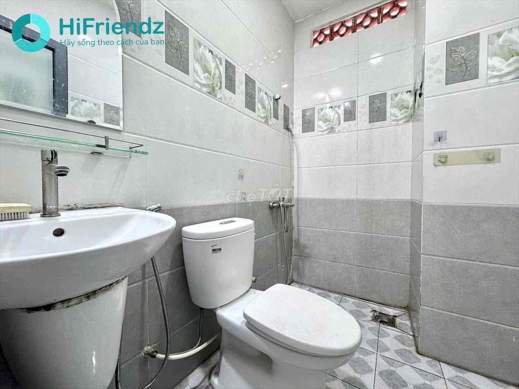 Căn Hộ Dịch Vụ 1PN Tách Bếp 40m2 Ngay Đường số 8A Trung Sơn