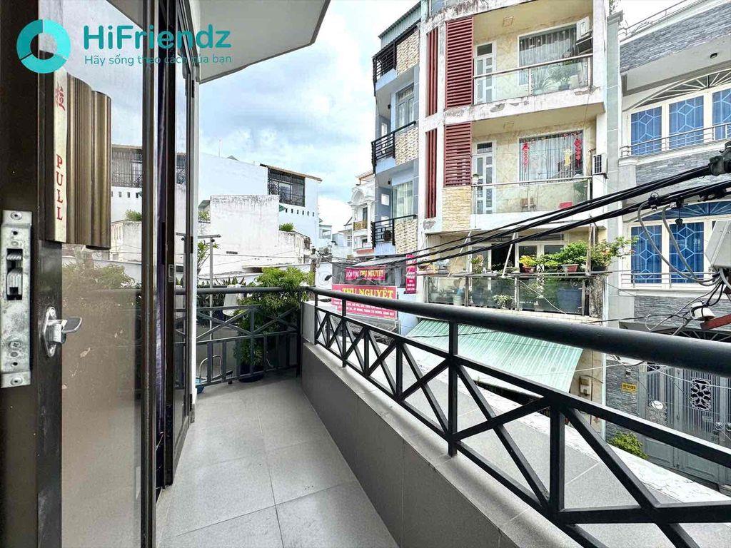 Studio Ban Công Đầy Đủ Nội Thất 25m2 Ngay Âu Dương Lân Q8 gần Parc Mal