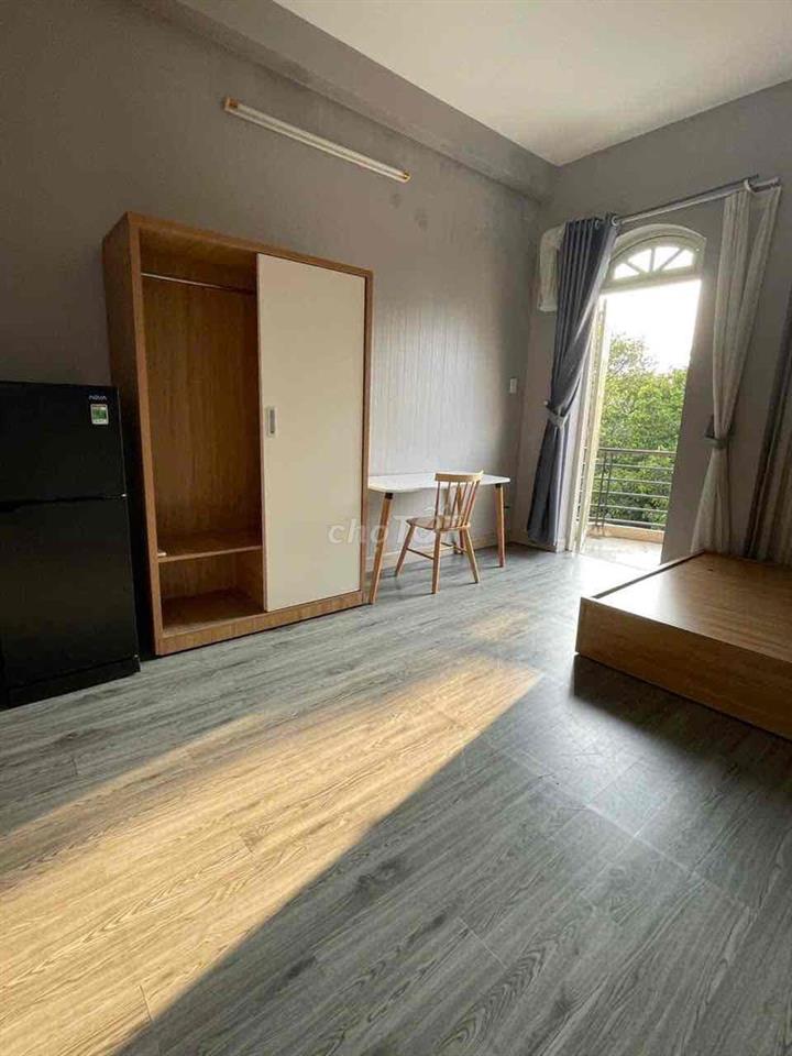Studio Đầy Đủ Nội Thất Ban Công Ngay Khu Bình Phú Q6 Mới