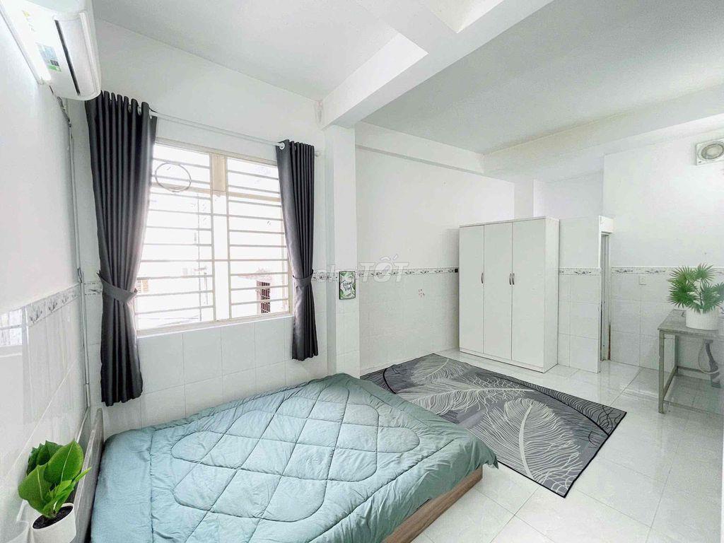 Studio Nội Thất Đầy Đủ 25m2 Gần Vòng Xoay Phú Lâm Q6