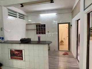 Chung cư Đất Thánh cho thuê căn thang bộ lầu 2 1PN giá thuê 7tr5/tháng