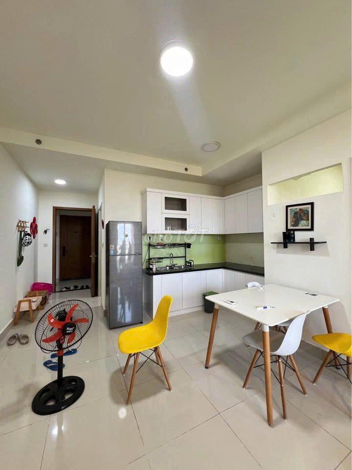 Căn góc 3PN Sacomreal 584-Lũy Bán Bích giá 10,5 tr/th 112m2, sẵn NT