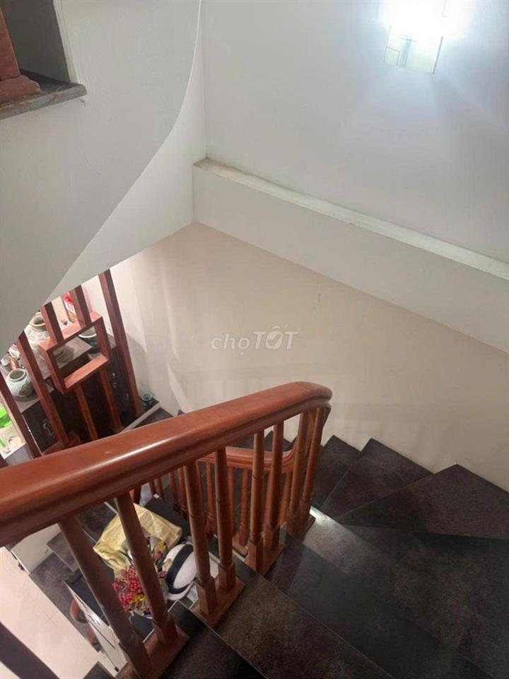 Nhà xinh phố Ngọc Thụy - 42m x 5 tầng - SDCC - 6.3 tỷ