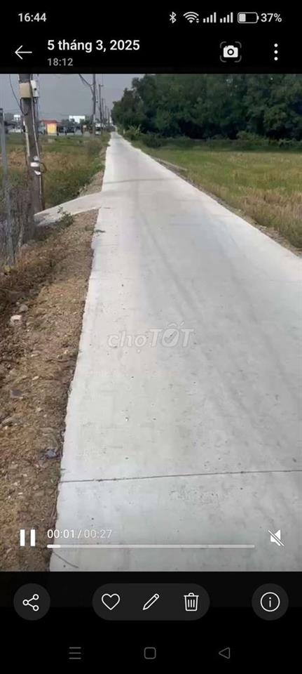 cần bán gấp lô đất mặt tiền đường vườn Lan huyện Bình Chánh TP HCM 