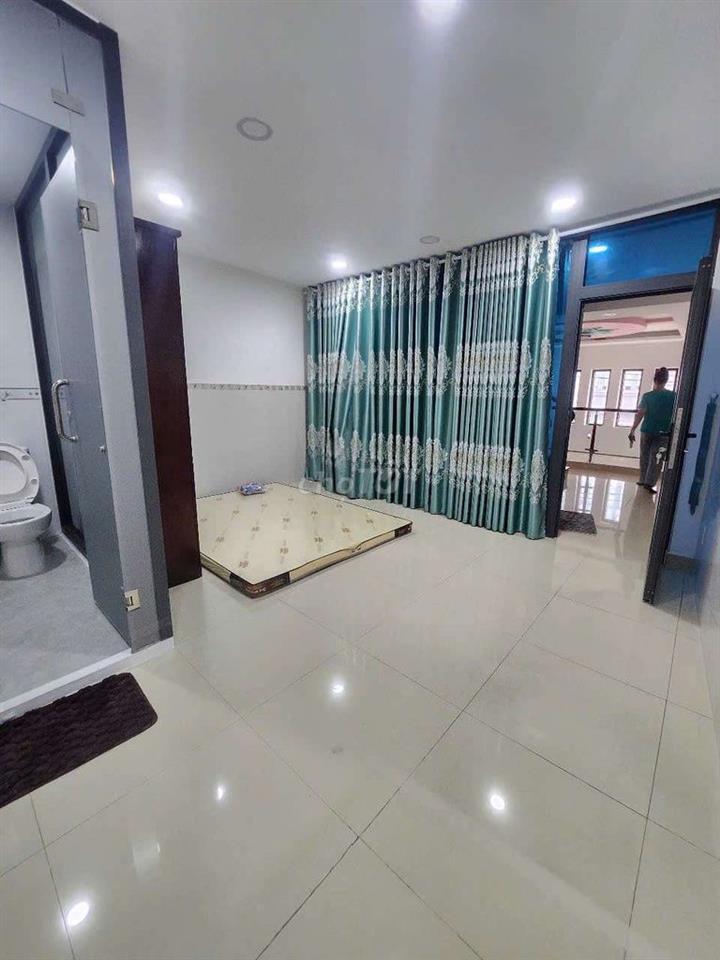 PHÒNG MỚI SIÊU THOÁNG SẠCH SẼ - GẦN UFM TDTU LOTTE RMIT QUẬN 8 QUẬN 5