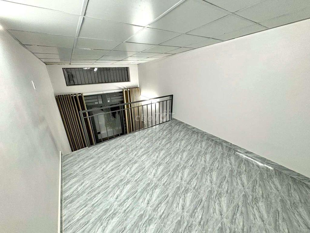 PHÒNG SIÊU RỘNG GẦN PHÚ MỸ HƯNG GÁC CAO FULL NT - TIỆN ĐI OU TNMT KCX