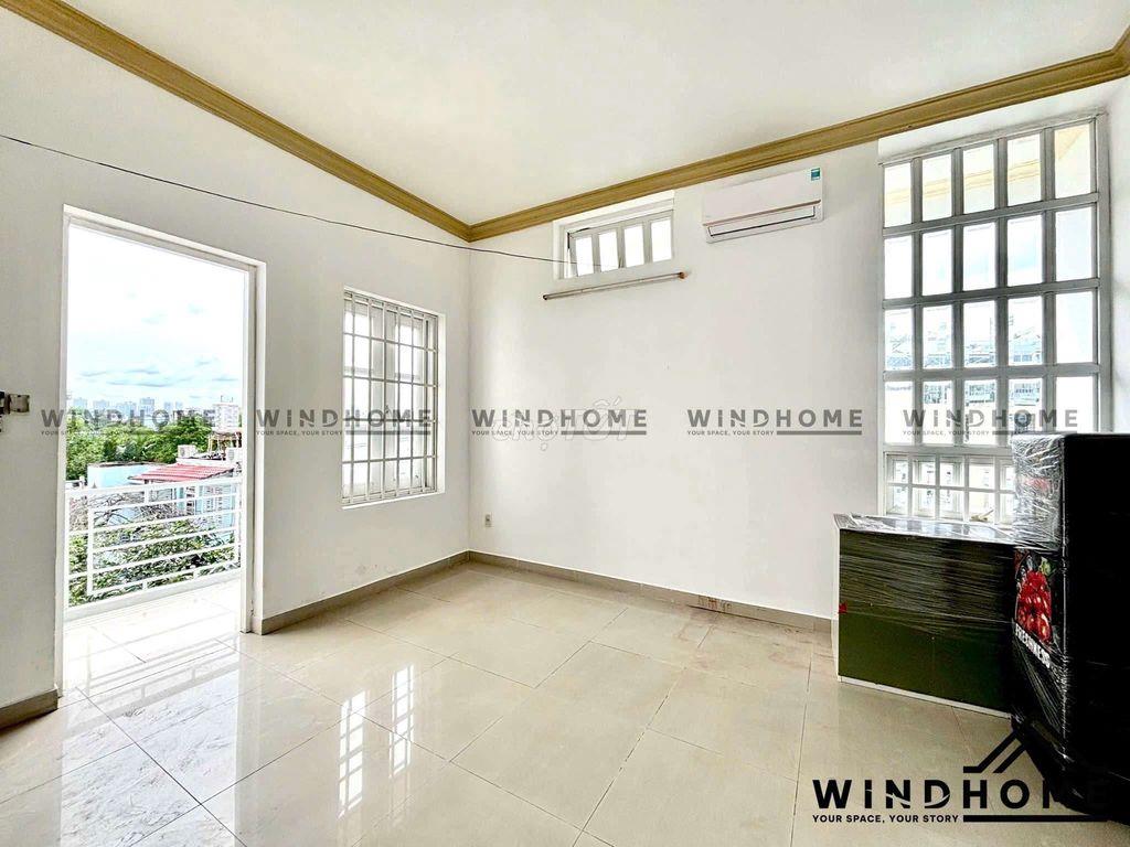 PHÒNG MỚI HOÀN THIỆN BAN CÔNG SIÊU THOÁNG ĐI BỘ UFM CHỢ TÂN MỸ
