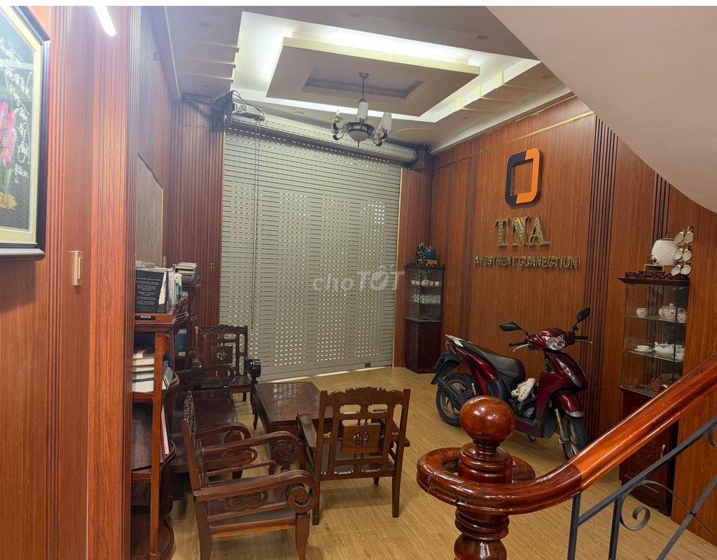 Chính chủ nhà gần Đầm Sen giảm mạnh cho người mua thiện chí
