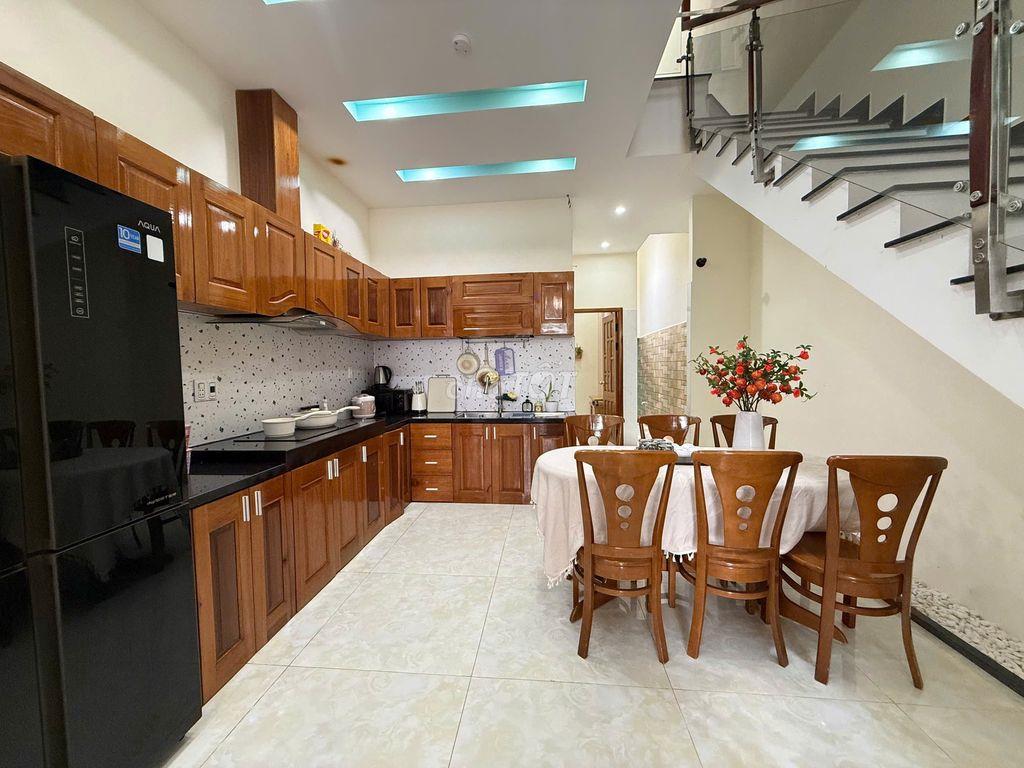 NNC GẦN BIỂN MỸ KHÊ 4PN 4WC NỘI THẤT MỚI