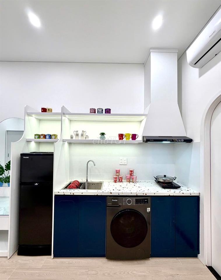 NEW 99% STUDIO KHUÊ MỸ SIÊU XINH 