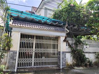 Bán nhà