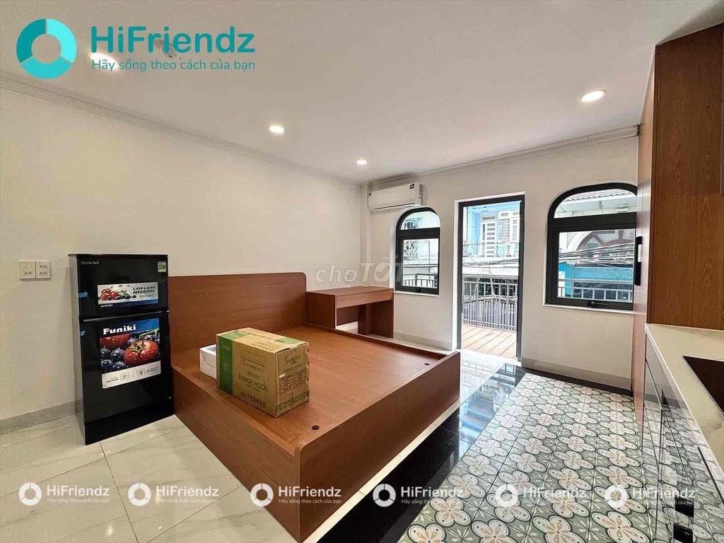 Trống sẵn studio ban công cực xinh ngay Cộng Hoà