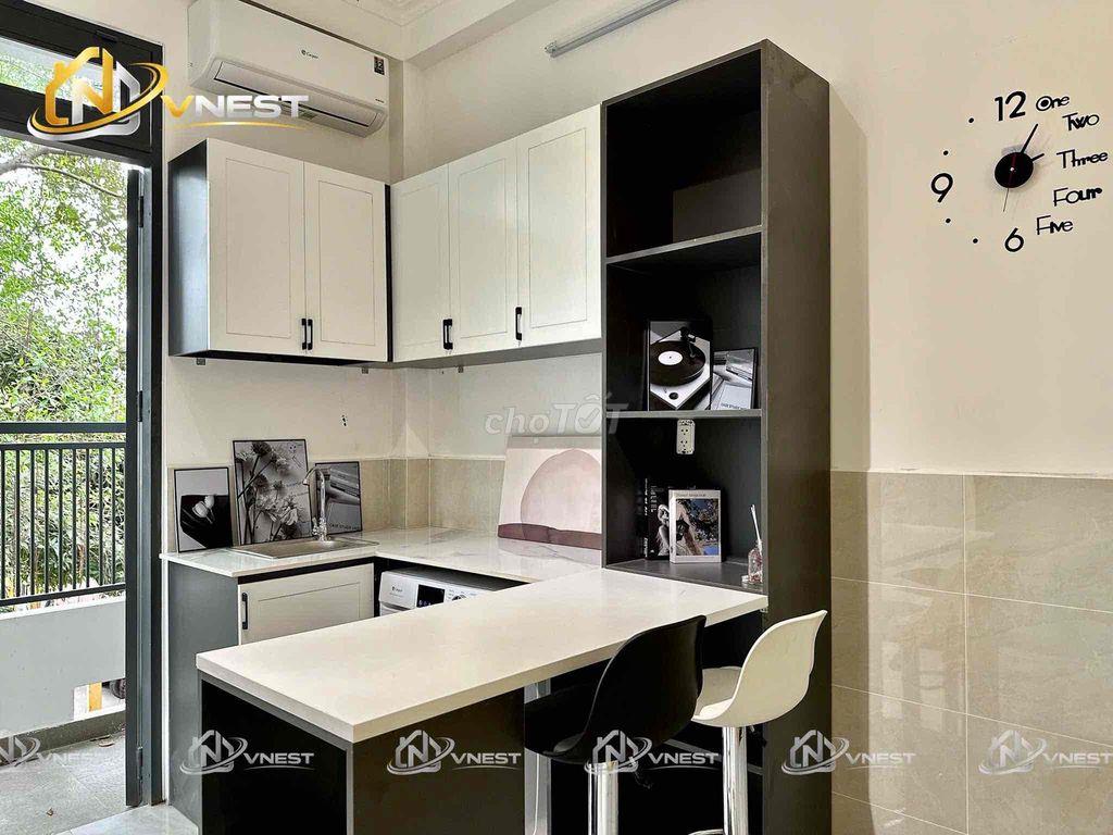 Studio ban công tiện nghi ngay út tịch - cộng hoà