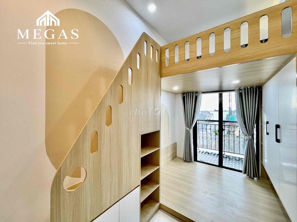 Studio ban công ngay Âu Cơ Lạc Long Quân