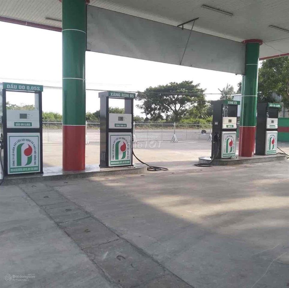 Chuyển nhượng 1630m2 MẶT TIỀN Sóc Trăng tặng trang thiết bị cây xăng
