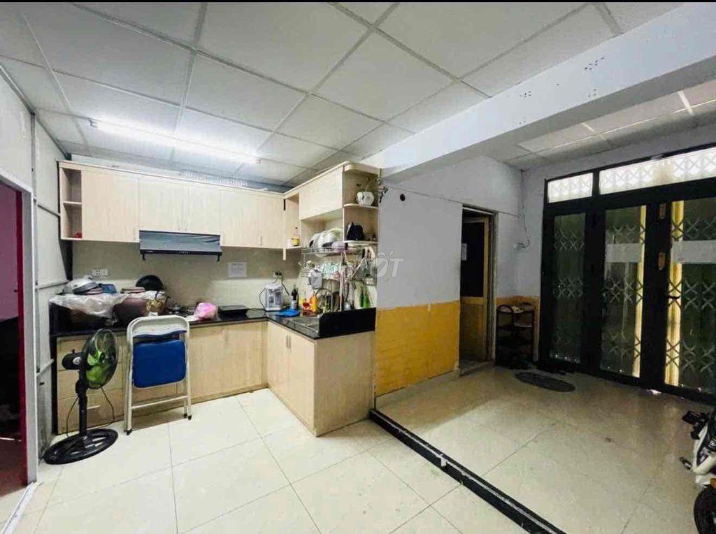 Bán nhà 2 mặt tiền