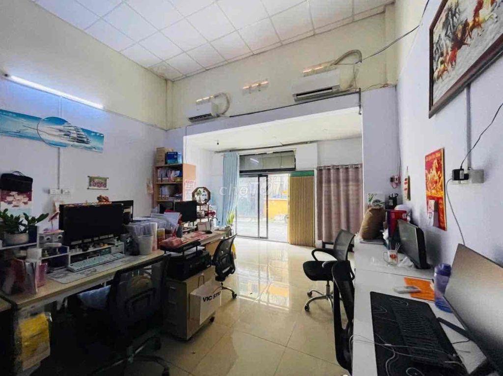 Bán nhà 2 mặt tiền