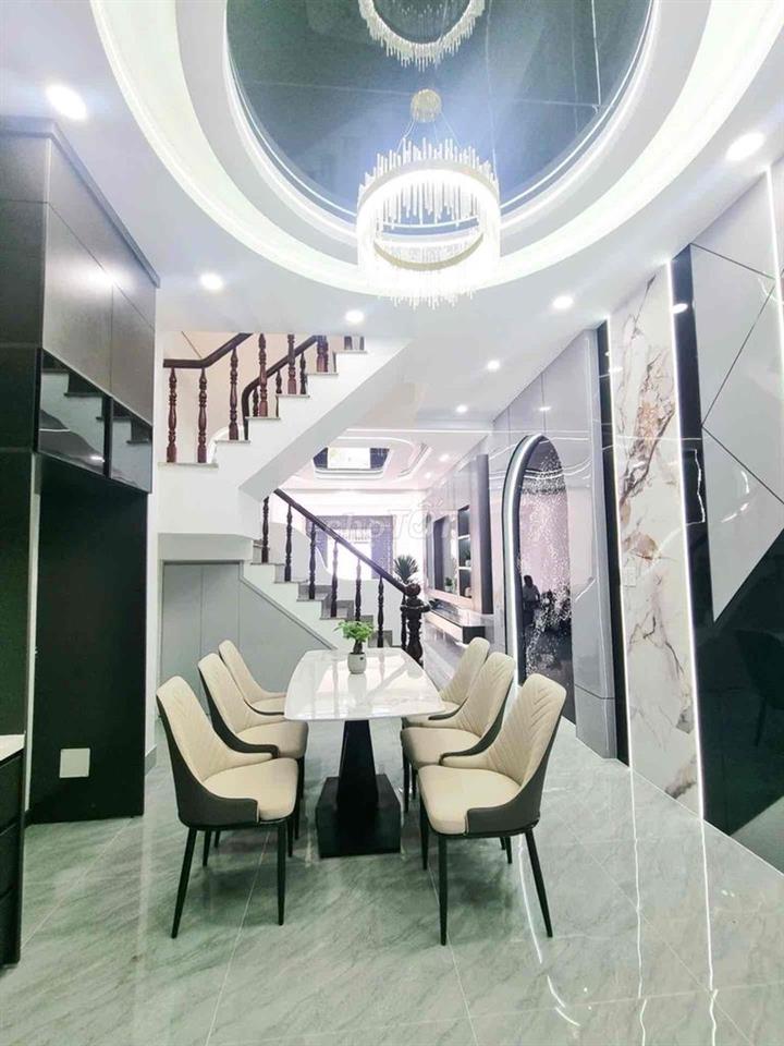 bán nhà đẹp giá rẻ tại lâm thị hố quận 12