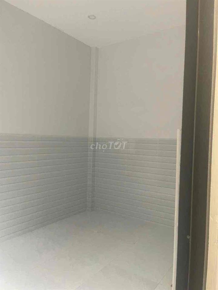 bán nhà hẻm be tông công hop hien huu sát bình tân